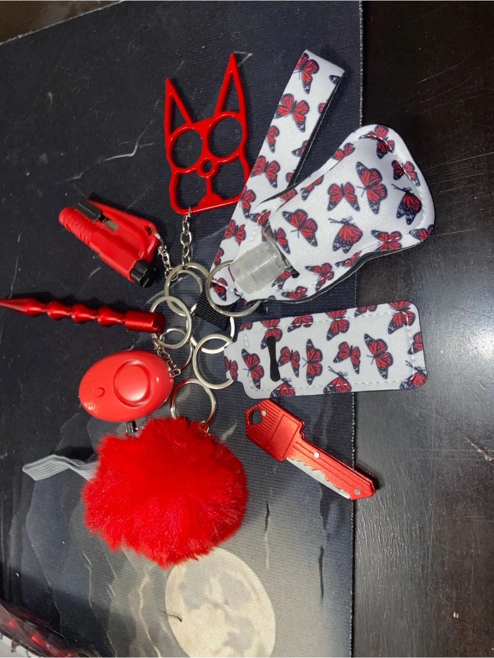 10pc Assorted Patterned Keychains. B31